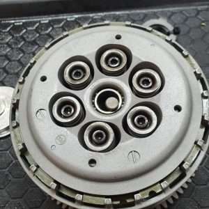 Reconditionare profesionala si reparatie ambreiaj moto si reparatie oala de ambreiaj moto