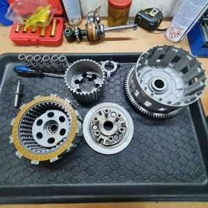 Reconditionare profesionala si reparatie ambreiaj moto si reparatie oala de ambreiaj moto